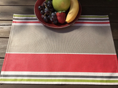 red and taupe stripes plastic coated table mats