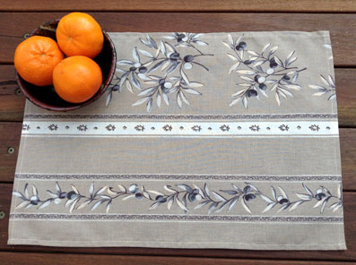 provencal cotton placemat with olive design