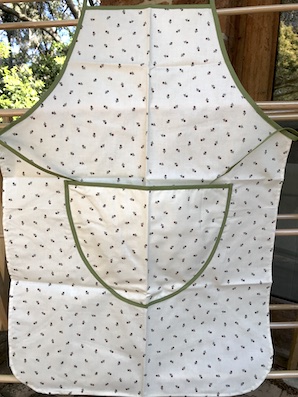 acrylic coated apron from provence