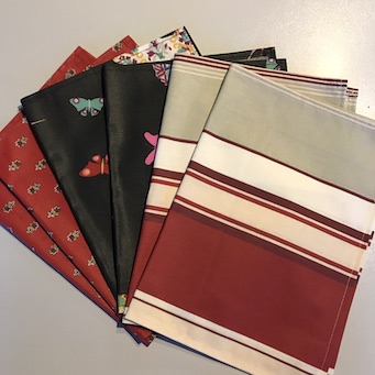 set of 6 coated placemats